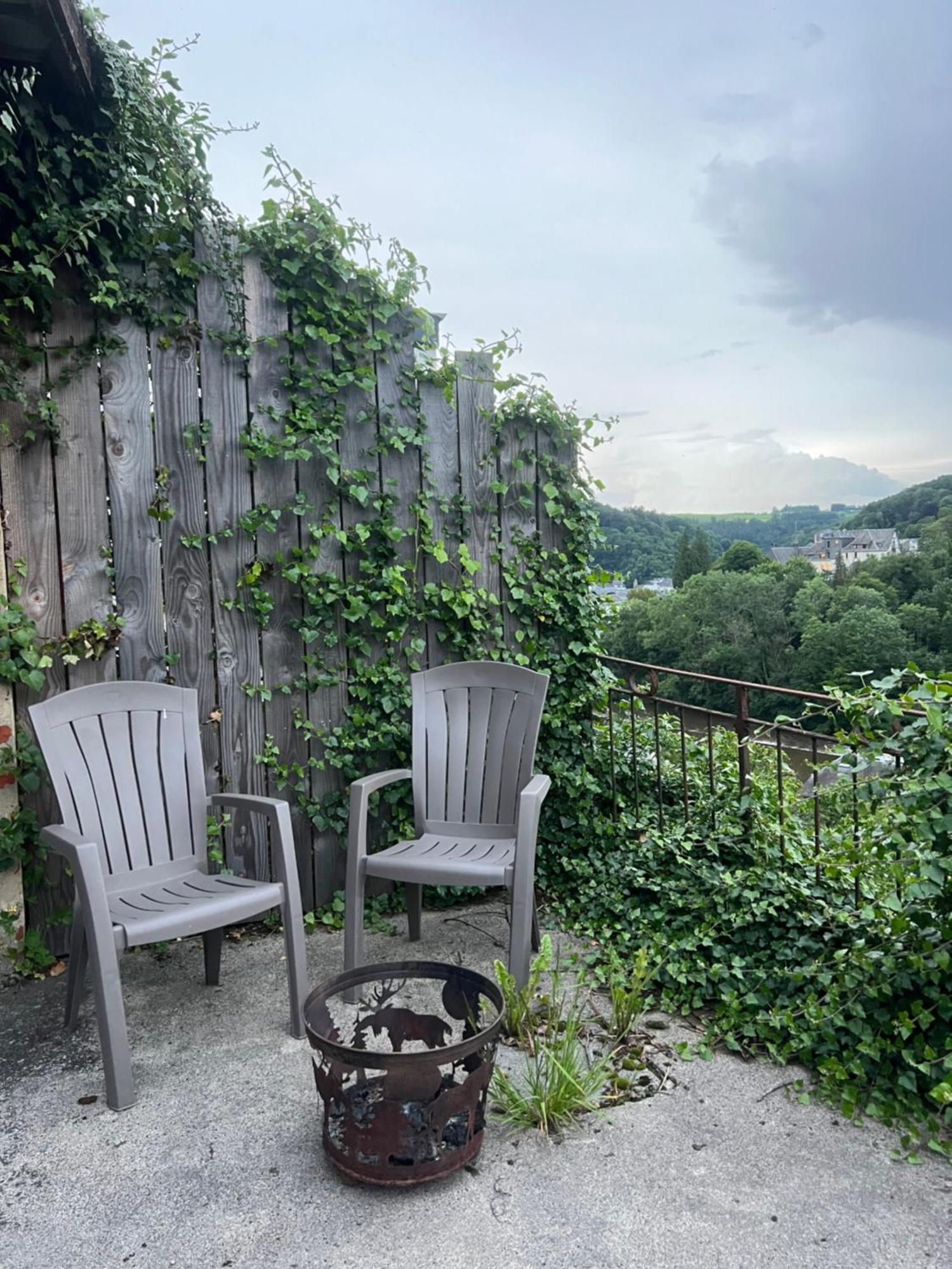 Bulle Time Flies - Logement Insolite Hotel Bouillon Exterior foto